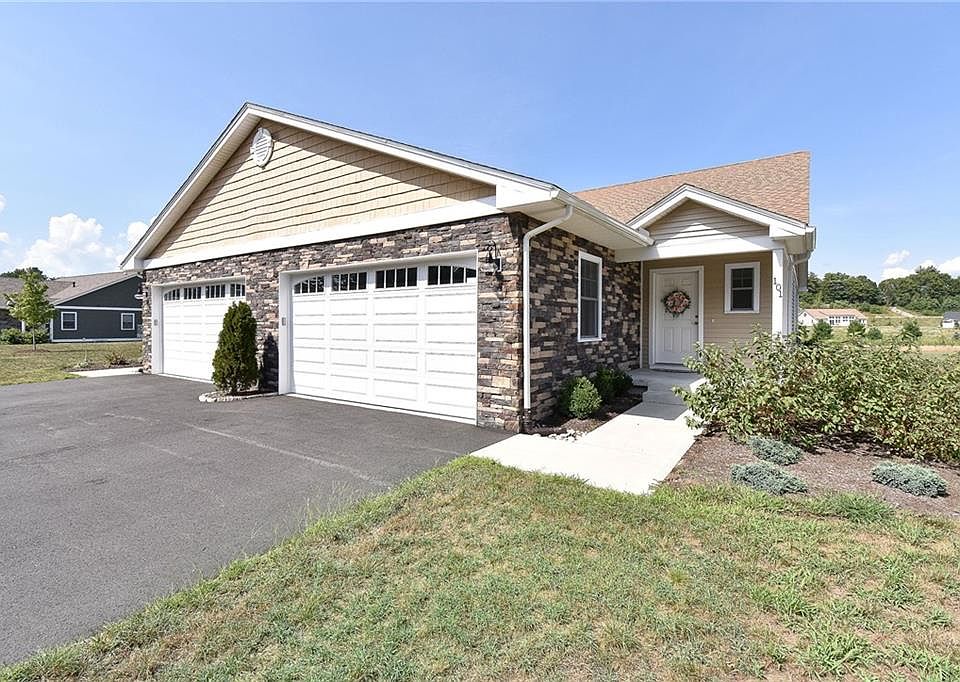 Bella Vista Condos 101 Bella Vista Cir Chepachet RI Zillow