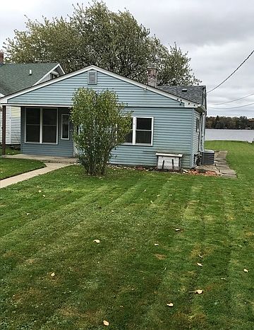 1st image of 22995 W Lake Shore Dr