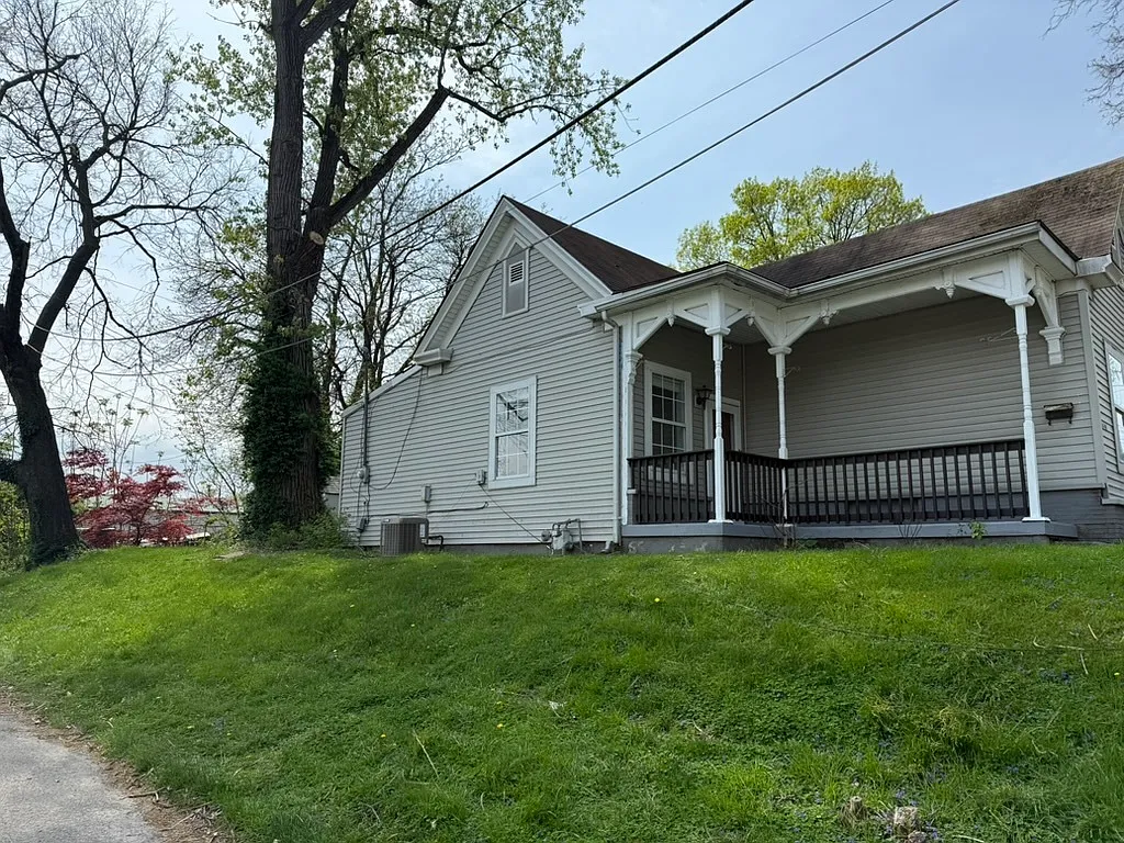Market1740e (TF) - 1 — Photo 2