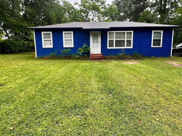 101 Bell St, Hallsville, TX 75650