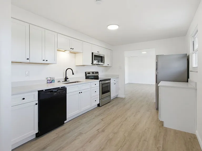 29 Janyce Dr — Photo 7