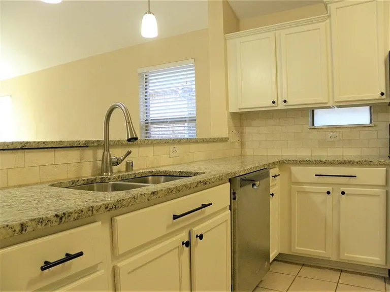 1704 Flamingo Dr #1704 — Photo 24