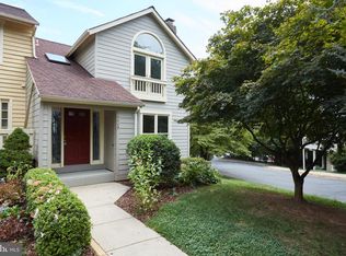 11117 Watermans Dr, Reston, VA 20191