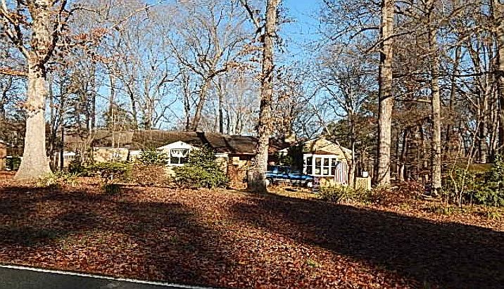 1st image of 635 Indian Valley Dr