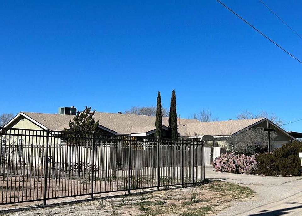 1st image of 2703 Santa Clara Ln