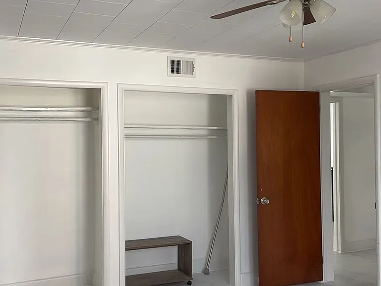 503 Maryland Ave #2 — Photo 3