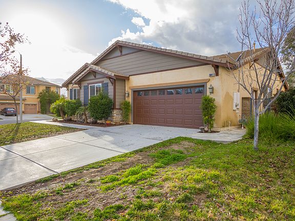 3rd image of 30411 Lamplighter Way