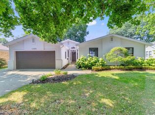 1285 William St, Plymouth, MI 48170