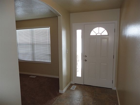4th image of 7489 S Valley Maple Dr