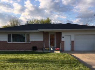 109 W Myrtle St, Sutton, NE 68979