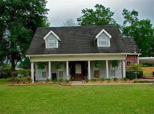519 S 2nd St, Iota, LA 70543