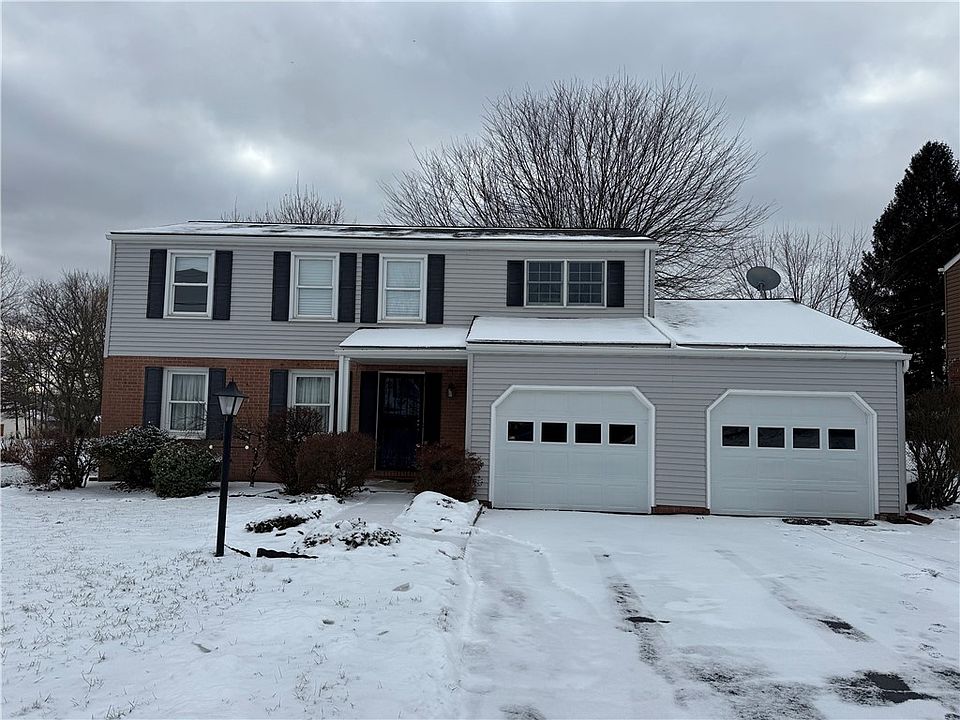 1st image of 110 Woodbury Dr
