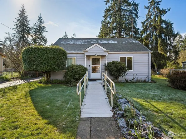 8800 Veterans Drive SW, Lakewood, WA 98498