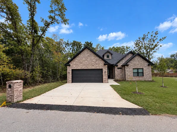 16 Hurlford Ln #1, Bella Vista, AR 72715