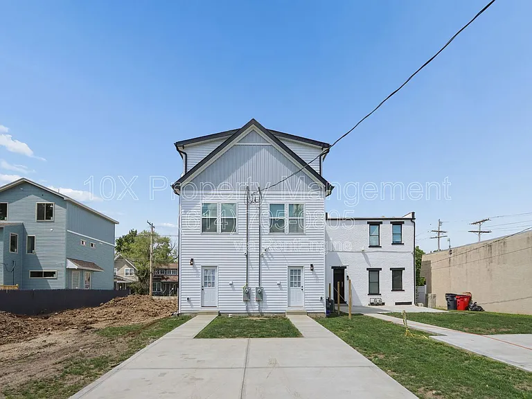 1209 E Whittier St #E — Photo 28