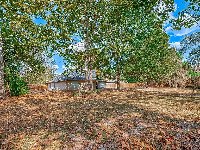 7135 Woodland Oaks — Photo 34