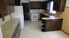 4th image of 6311 N Richmond St