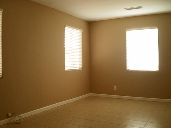 5th image of 1520 N Sawtelle Ave