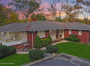 101 Cold Indian Springs Rd, Ocean, NJ 07712