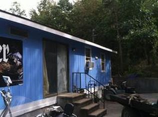 16006 E Highway 32, Stockton, MO 65785