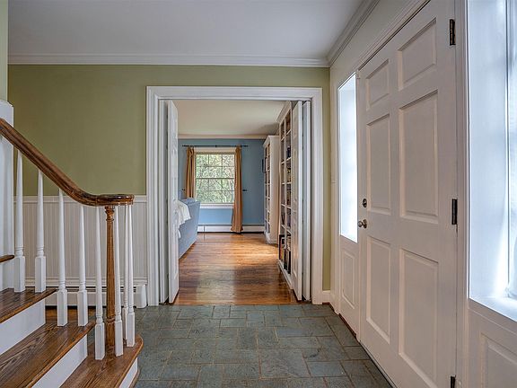 3rd image of 1244 Keffield St