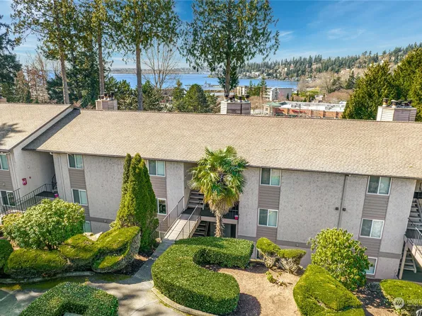 11633 100th Avenue NE #B-6, Kirkland, WA 98034
