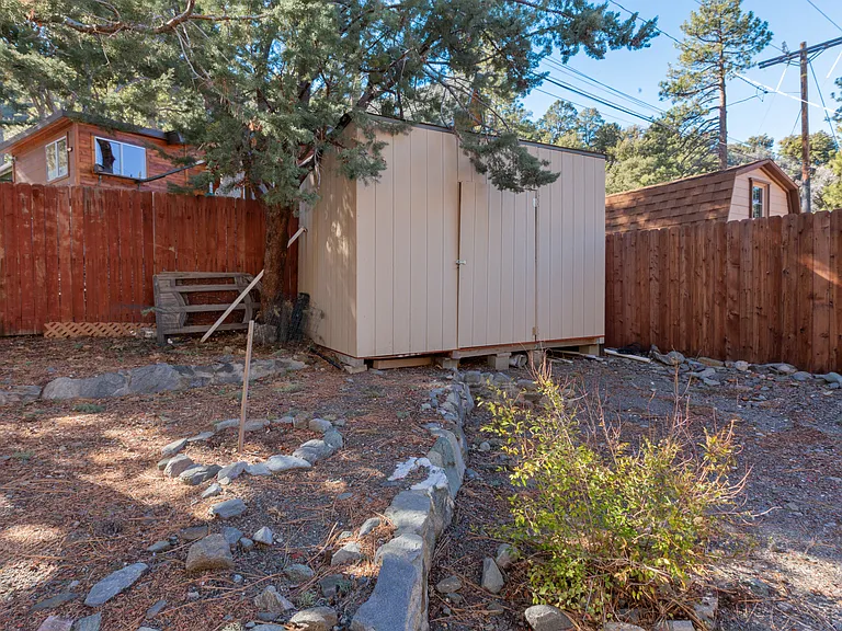 5203 Desert View Dr — Photo 28