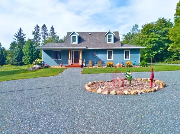 W11816 Spruce Lake Rd, Withee, WI 54498