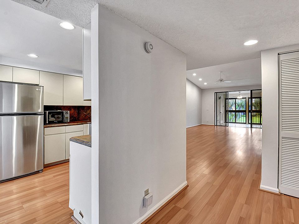 Gleneagles Condominiums 15940 Loch Katrine Trl Delray Beach FL Zillow