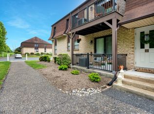 1401 Normandy Ct, Flemington, NJ 08822