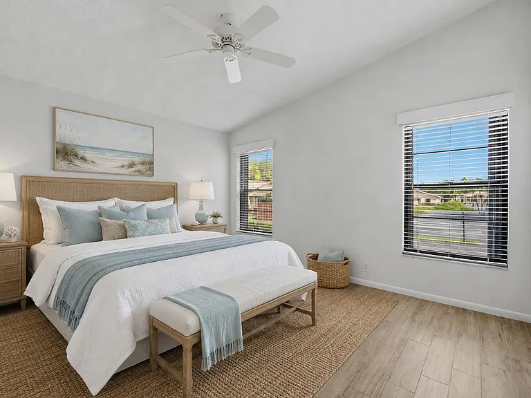 7916 SE Villa Cir — Photo 15