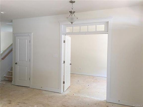 3rd image of 15018 St Ives Dr