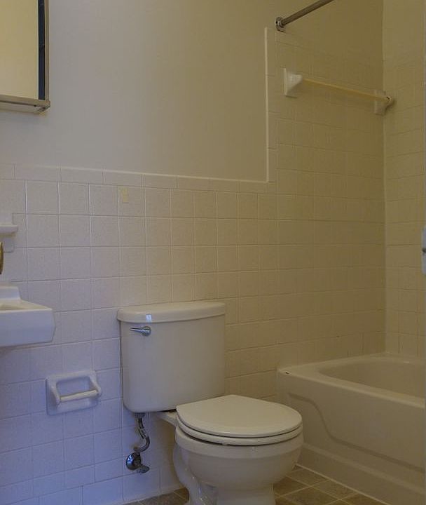 1st image of 303 Piedmont St #40