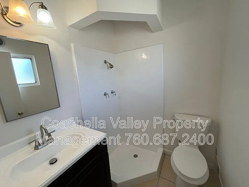 Studio, 1.0 bath, $995 — Photo 2