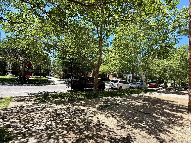 610 W Princess Anne Rd #B6 — Photo 20