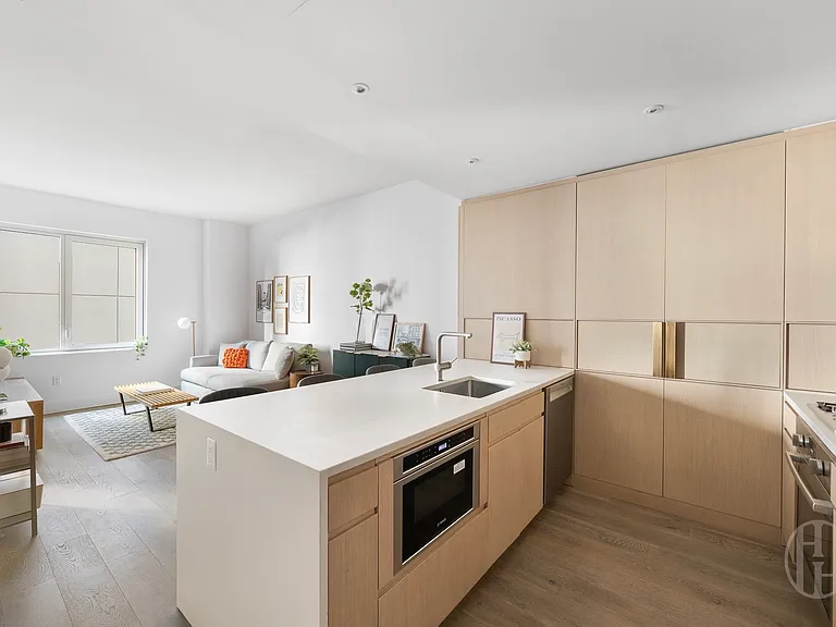 10 Nevins St #6C — Photo 1