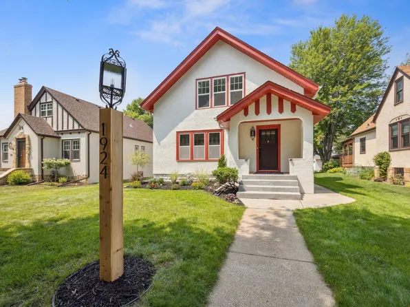 1924 Cleveland St NE, Minneapolis, MN 55418