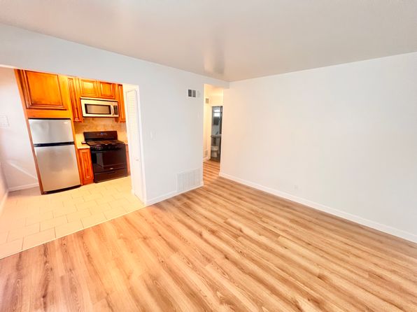 3245 Vicente St APT 2