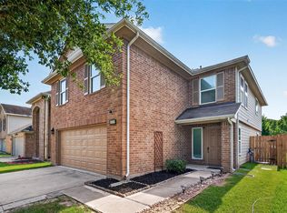 13822 Calm Wind Way, Houston, TX 77045