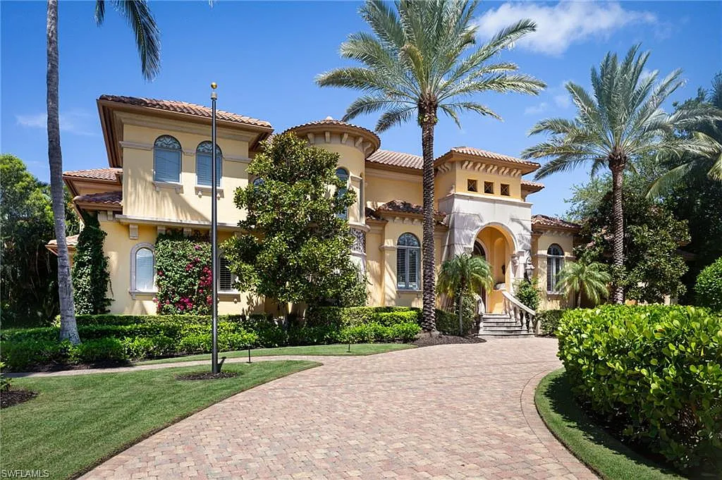 4 bed, 5.5 bath, 4669 sqft, $55,000 — Photo 3