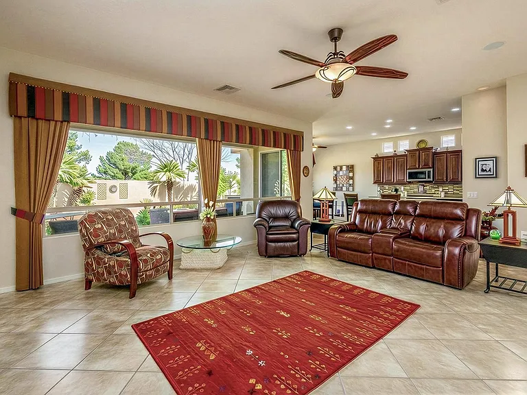 42204 W Rummy Rd — Photo 11