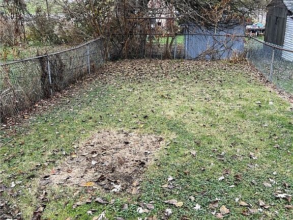 5th image of 1205 Clover St