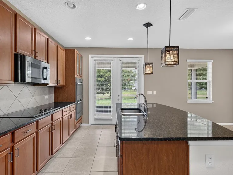 263 Gilmore Ln — Photo 14