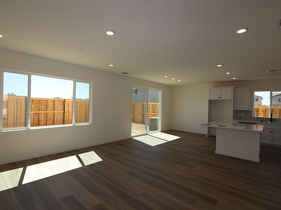 5th image of 1507 Gwinnett St