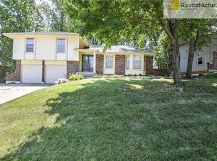 14117 W 61st Ter, Shawnee, KS 66216