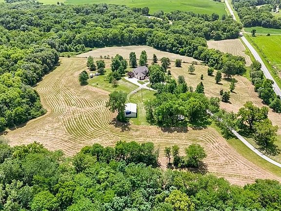 3rd image of 18655 Elm Grove Rd