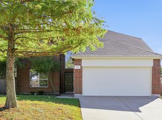 226 Arabian Rd, Waxahachie, TX 75165