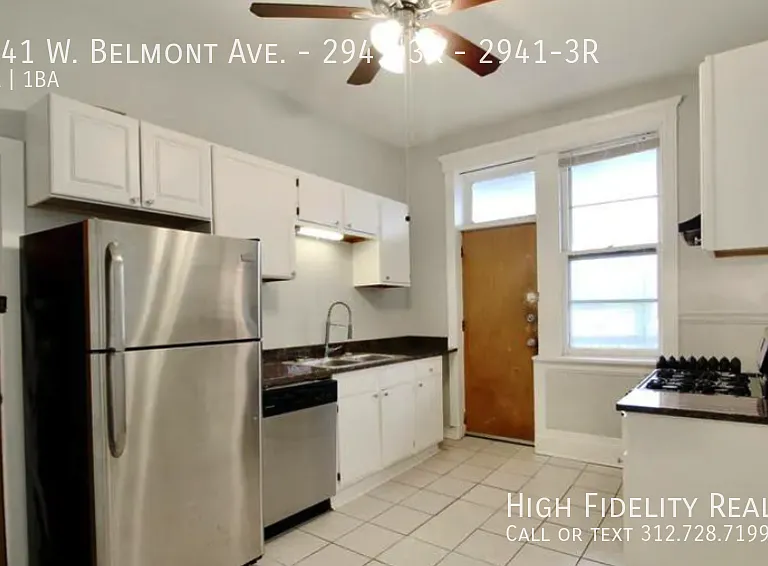 2941 W Belmont Ave #3R — Photo 2