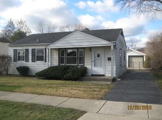 4550 Cracow Ave, Lyons, IL
