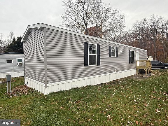 5th image of 147 Gothier Ln